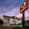 Exterior of Econo Lodge Branson Theater District