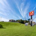 Exterior of Econo Lodge Crestview South