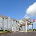 Exterior of Econo Lodge Inn & Suites Evansville East