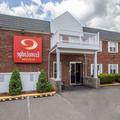 Image of Econo Lodge Inn & Suites Windsor Locks Bradley Airport
