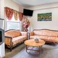 Image of Econo Lodge New Paltz