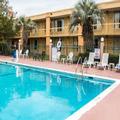 Image of Econo Lodge Savannah Gateway I-95