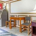 Image of Econo Lodge South Ozone Park