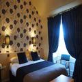 Photo of Edinburgh Thistle Hotel