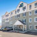 Exterior of Extended Stay America Select Suites - Colorado Springs - Airport