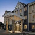 Exterior of Fairfield Inn & Suites Findlay