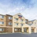 Exterior of Fairfield Inn & Suites Lincoln