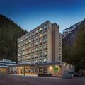 Exterior of Four Points by Sheraton Juneau
