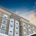 Exterior of Four Points by Sheraton Kelowna Airport