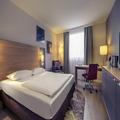 Exterior of Fuerther Hotel Mercure Nuernberg West