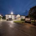 Photo of Golden Bear Hotel
