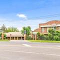 Exterior of Greensborough Motel