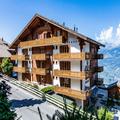 Exterior of Hôtel Chalet Royal