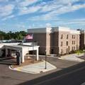Exterior of Hampton Inn Burlington