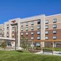Exterior of Hampton Inn Chicago Orland Park