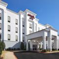 Exterior of Hampton Inn Fayetteville