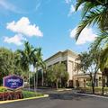 Exterior of Hampton Inn Ft. Lauderdale Cypress Creek