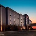 Exterior of Hampton Inn Gretna