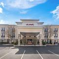 Exterior of Hampton Inn Marion