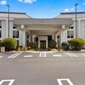 Photo of Hampton Inn Milford