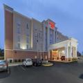 Exterior of Hampton Inn Richmond - South