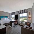 Exterior of Hampton Inn Sante Fe South