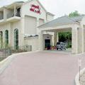 Exterior of Hampton Inn & Suites Fredericksburg