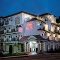 Exterior of Hampton Inn & Suites Hermosa Beach