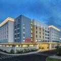 Exterior of Hampton Inn & Suites Oahu/Kapolei