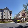 Exterior of Hampton Inn & Suites Tampa-North