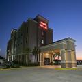 Photo of Hampton Inn & Suites Wiggins