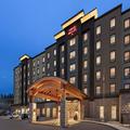 Exterior of Hampton Inn & Suites by Hilton Kelowna Airport