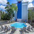 Exterior of Hampton Inn Tampa International Airport / Westshore