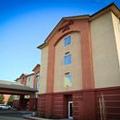 Exterior of Hampton Inn Union City
