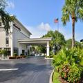 Exterior of Hampton Inn Vero Beach