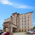 Exterior of Hampton Inn Waynesburg