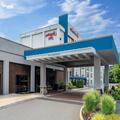 Photo of Hampton Inn Woodbridge