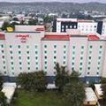 Exterior of Hampton Inn by Hilton Guadalajara-Aeropuerto