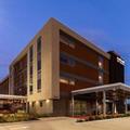 Exterior of Hawthorn Suites by Wyndham Kingwood / Houston