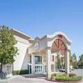 Exterior of Hawthorn Suites by Wyndham Livermore Wine Country