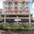 Exterior of Hennessis Hotel