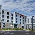 Exterior of Hilton Garden Inn Destin Miramar Beach
