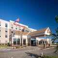Exterior of Hilton Garden Inn Pittsburgh Airport