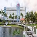 Exterior of Hilton Palm Beach Airport