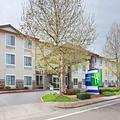 Exterior of Holiday Inn Express Corvallis on the River