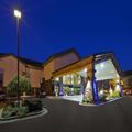 Exterior of Holiday Inn Express Detroit Warren
