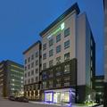 Exterior of Holiday Inn Express Downtown Milwaukee