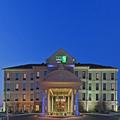 Exterior of Holiday Inn Express Hotel & Suites POTEAU by IHG