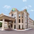 Exterior of Holiday Inn Express Hotel & Suites Paducah West by IHG