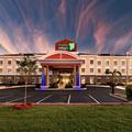 Image of Holiday Inn Express Lake Wales North Winter Haven